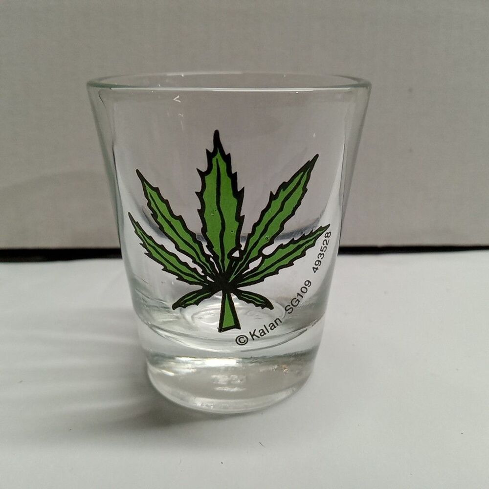 Leaf Shot Glass 2 Ounces